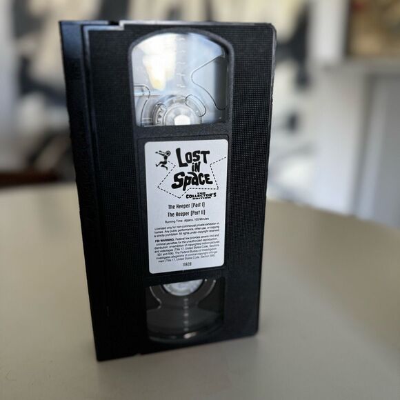 Lost In Space The Collectors Edition VHS Tape - Picture 4 of 6